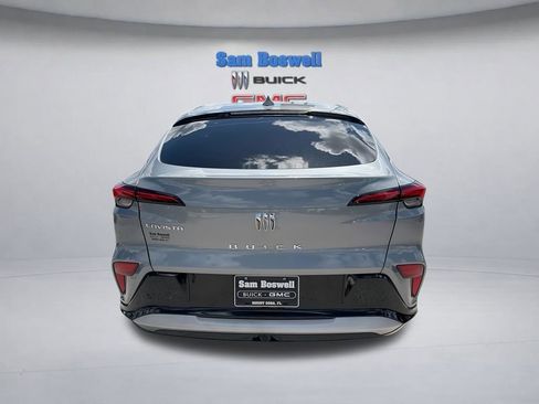 Used 2025 Buick Envista Sport Touring w/ Convenience II Package FWD image 8
