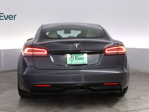Used 2023 Tesla Model S image 15