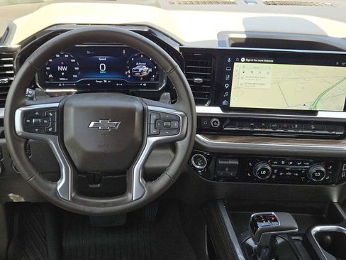 Certified 2025 Chevrolet Silverado 1500 LT Trail Boss w/ Convenience Package II AWD/4WD image 25