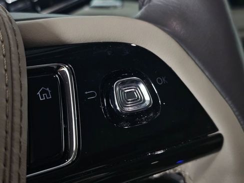 Used 2020 Lincoln Aviator Reserve w/ Equipment Group 201A image 38