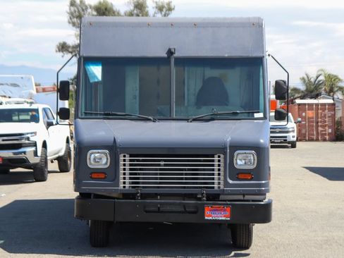 Used 2019 Ford E-450 and Econoline 450 Super Duty RWD image 4
