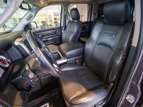 Used 2016 RAM 1500 Laramie w/ Convenience Group image 16