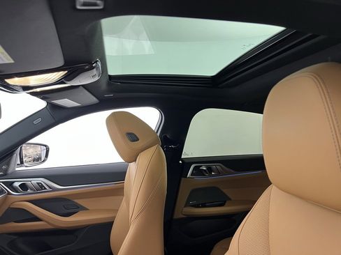 Used 2023 BMW i4 eDrive35 w/ Premium Package image 25