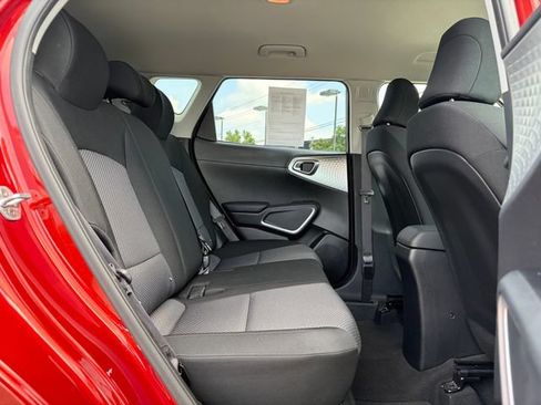 Certified 2021 Kia Soul LX FWD image 15