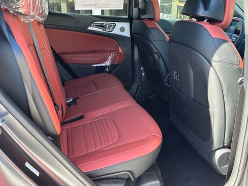 New 2026 Kia Sportage SX FWD image 15