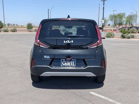 Certified 2025 Kia Soul S FWD image 4