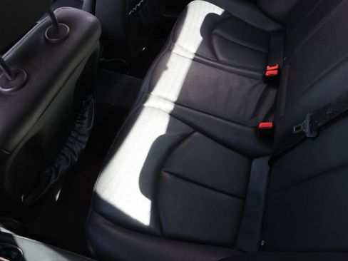 Used 2006 Mercedes-Benz E 350 4MATIC Sedan image 10