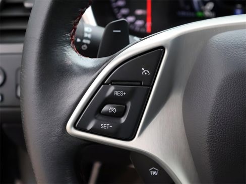 Used 2016 Chevrolet Corvette Z06 w/ 3LZ Preferred Equipment Group image 32