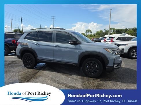 Certified 2023 Honda Passport TrailSport image 1