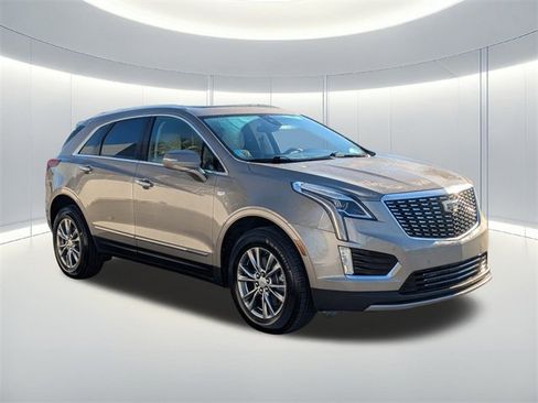 Used 2023 Cadillac XT5 Premium Luxury image 4
