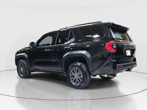 Certified 2025 Toyota 4Runner SR5 image 7