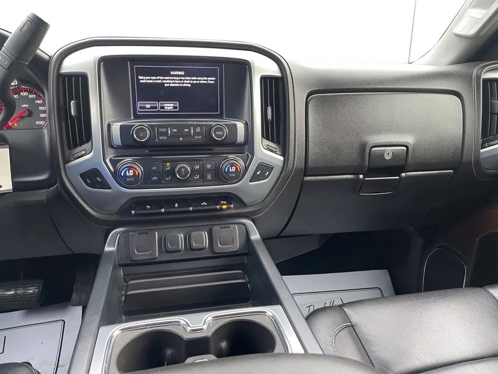 Used 2016 GMC Sierra 2500 SLT w/ Snow Plow Prep Package AWD/4WD image 30