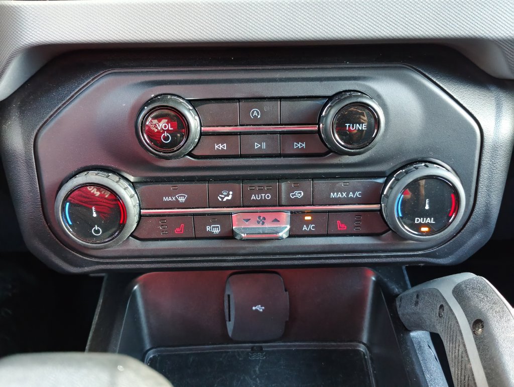 Used 2022 Ford Bronco Big Bend AWD/4WD image 5