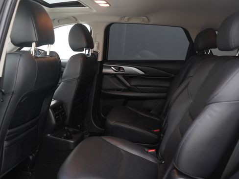 Used 2023 MAZDA CX-9 Touring image 19