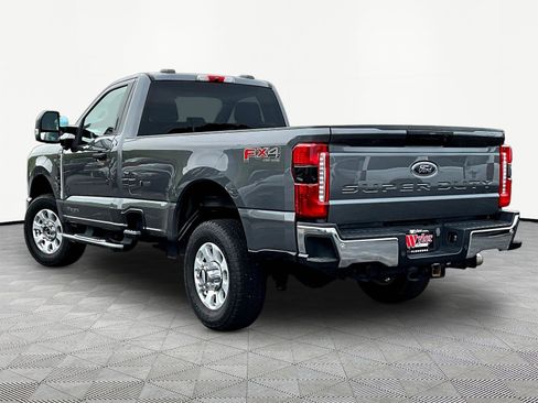 Used 2023 Ford F350 XLT w/ 360-Degree Camera Package AWD/4WD image 4