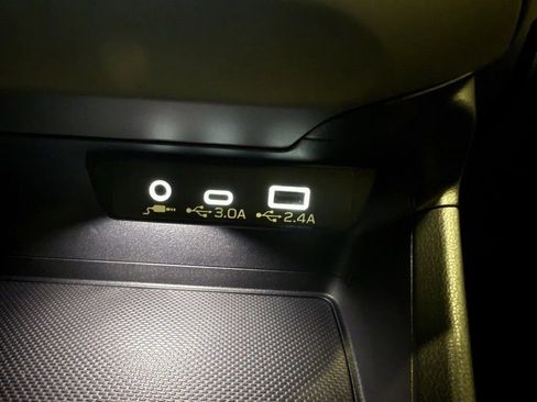 Certified 2024 Subaru Crosstrek 2.0i Premium image 20