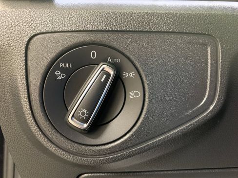 Used 2021 Volkswagen Atlas SEL Premium AWD/4WD image 26