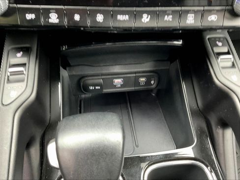 Used 2024 Kia Telluride EX X-Line AWD/4WD image 16