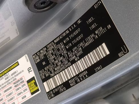 Used 2024 Toyota Corolla Cross AWD Hybrid image 38