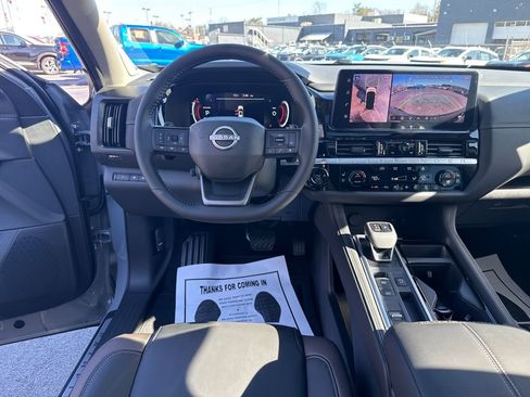 New 2026 Nissan Pathfinder Platinum w/ Cargo Package FWD image 13