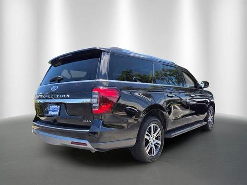 Used 2024 Ford Expedition Max Limited AWD/4WD image 5