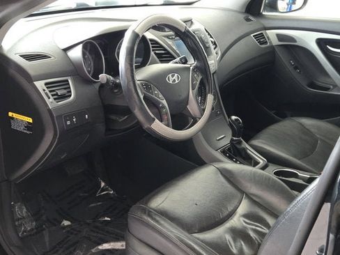 Used 2015 Hyundai Elantra Limited w/ Option Group 05 image 19