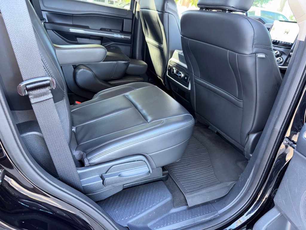 Used 2023 Ford Expedition XLT RWD image 62