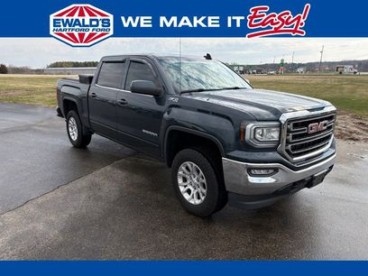 Used 2017 GMC Sierra 1500 SLE w/ SLE Value Package