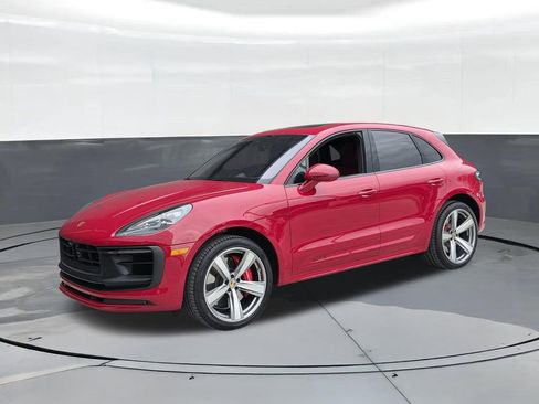 Certified 2025 Porsche Macan GTS AWD/4WD image 1