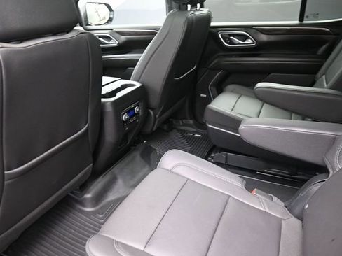 Used 2023 Chevrolet Tahoe LT w/ LT Signature Package image 19