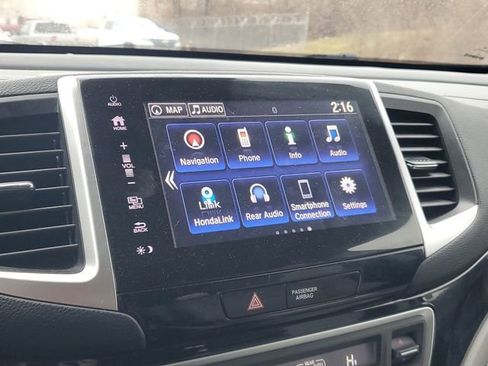 Used 2018 Honda Pilot Elite image 22