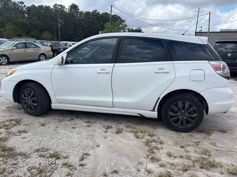 Used 2008 Toyota Matrix XR image 4