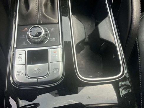 Used 2024 Kia Telluride SX Prestige AWD/4WD image 17
