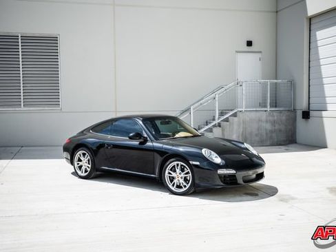 Used 2010 Porsche 911 GT3 RS image 25