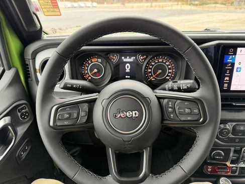 New 2026 Jeep Wrangler Unlimited Sport image 19