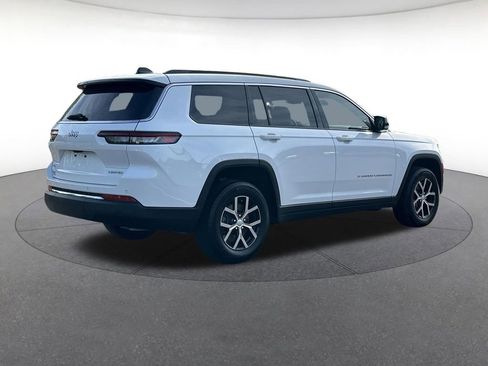 Certified 2025 Jeep Grand Cherokee L Limited AWD/4WD image 6