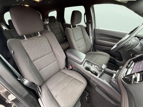 Used 2023 Dodge Durango GT AWD/4WD image 16