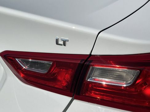 Used 2024 Chevrolet Malibu LT image 23