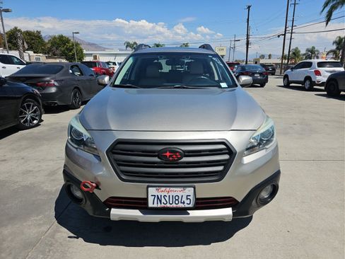 Used 2016 Subaru Outback 2.5i Limited AWD/4WD image 11