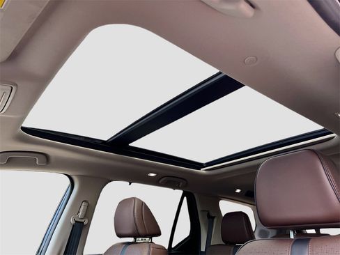 Used 2024 Honda Pilot Elite image 22