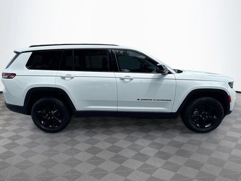 Used 2024 Jeep Grand Cherokee L Limited w/ Black Appearance Package RWD image 5