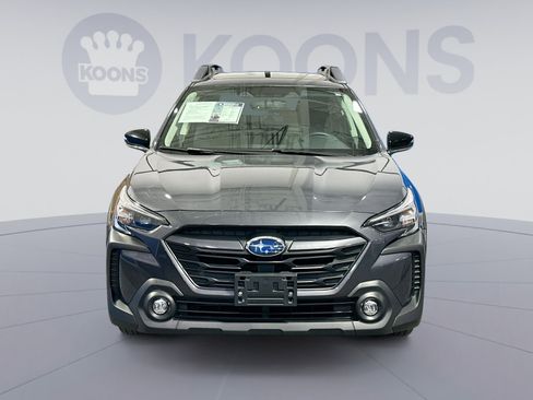 Used 2023 Subaru Outback Premium image 11