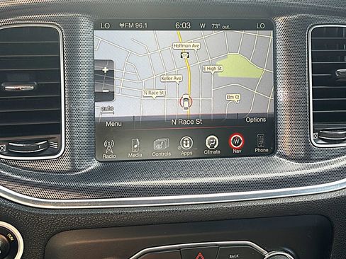 Used 2015 Dodge Charger SXT RWD image 22
