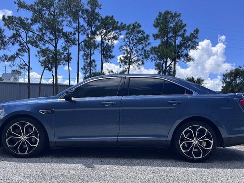 Used 2018 Ford Taurus SHO AWD/4WD image 4