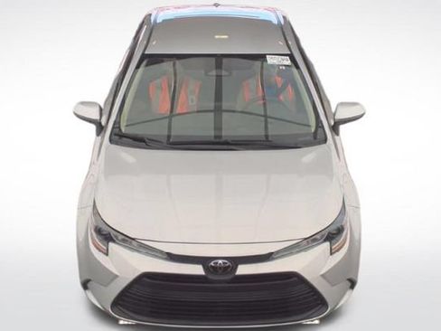 Used 2024 Toyota Corolla LE FWD image 8