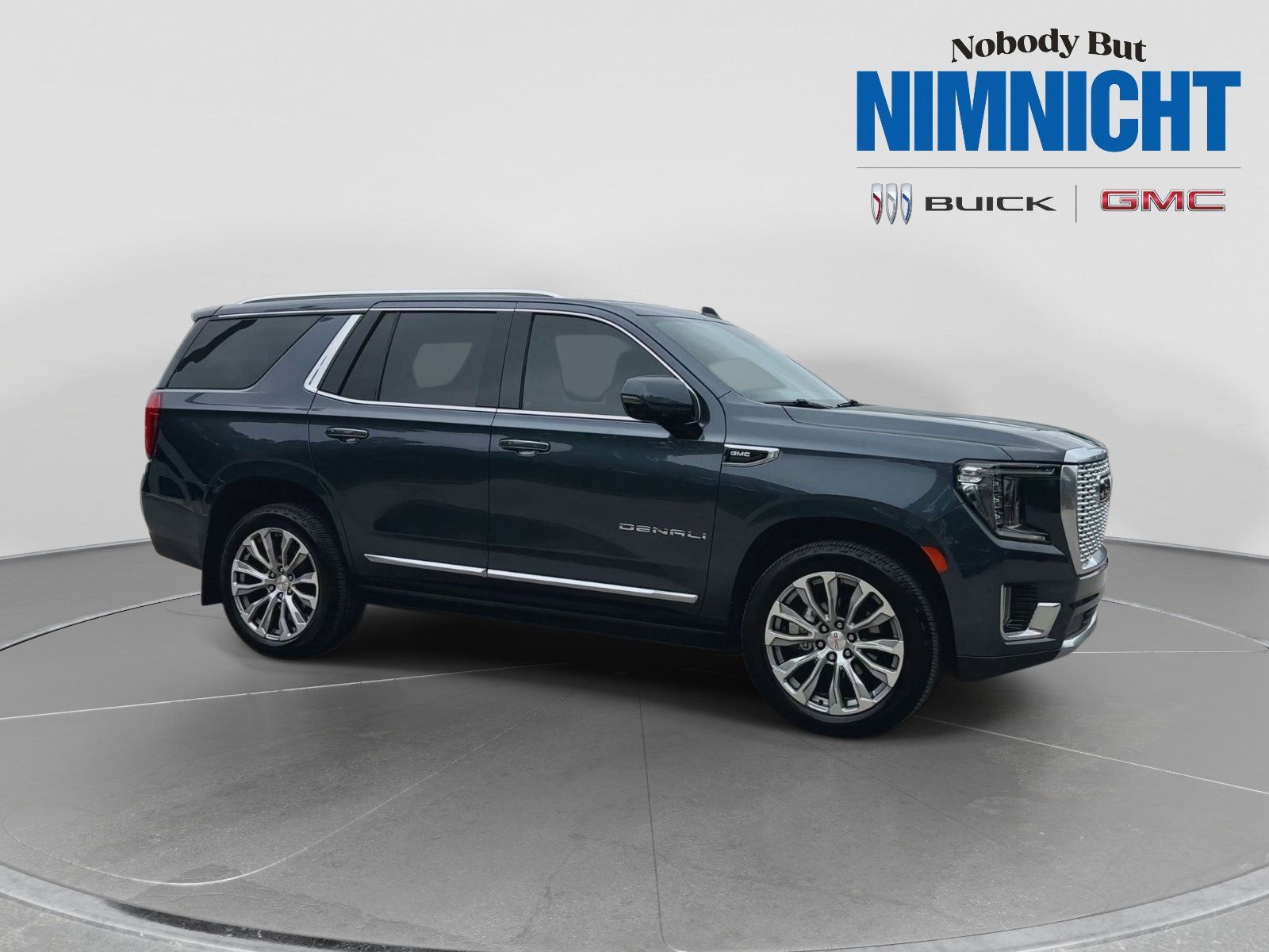 Used 2021 GMC Yukon Denali w/ Denali Premium Package AWD/4WD image 9