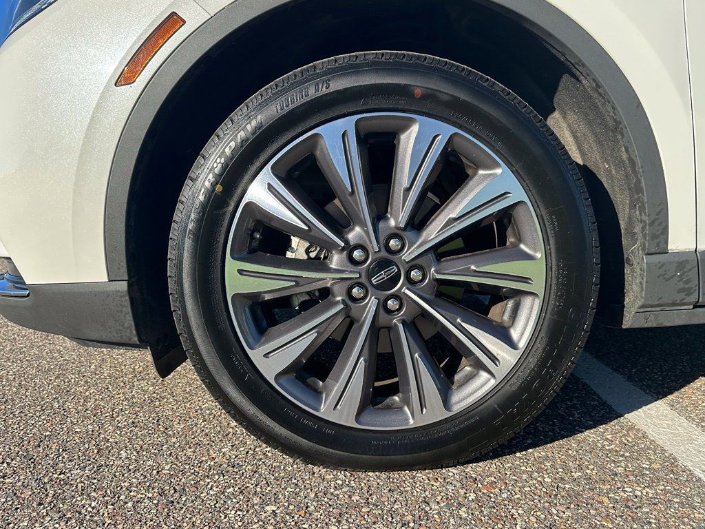 Used 2020 Lincoln Corsair Reserve w/ Elements Package AWD/4WD image 27