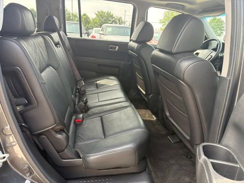 Used 2010 Honda Pilot EX-L image 24