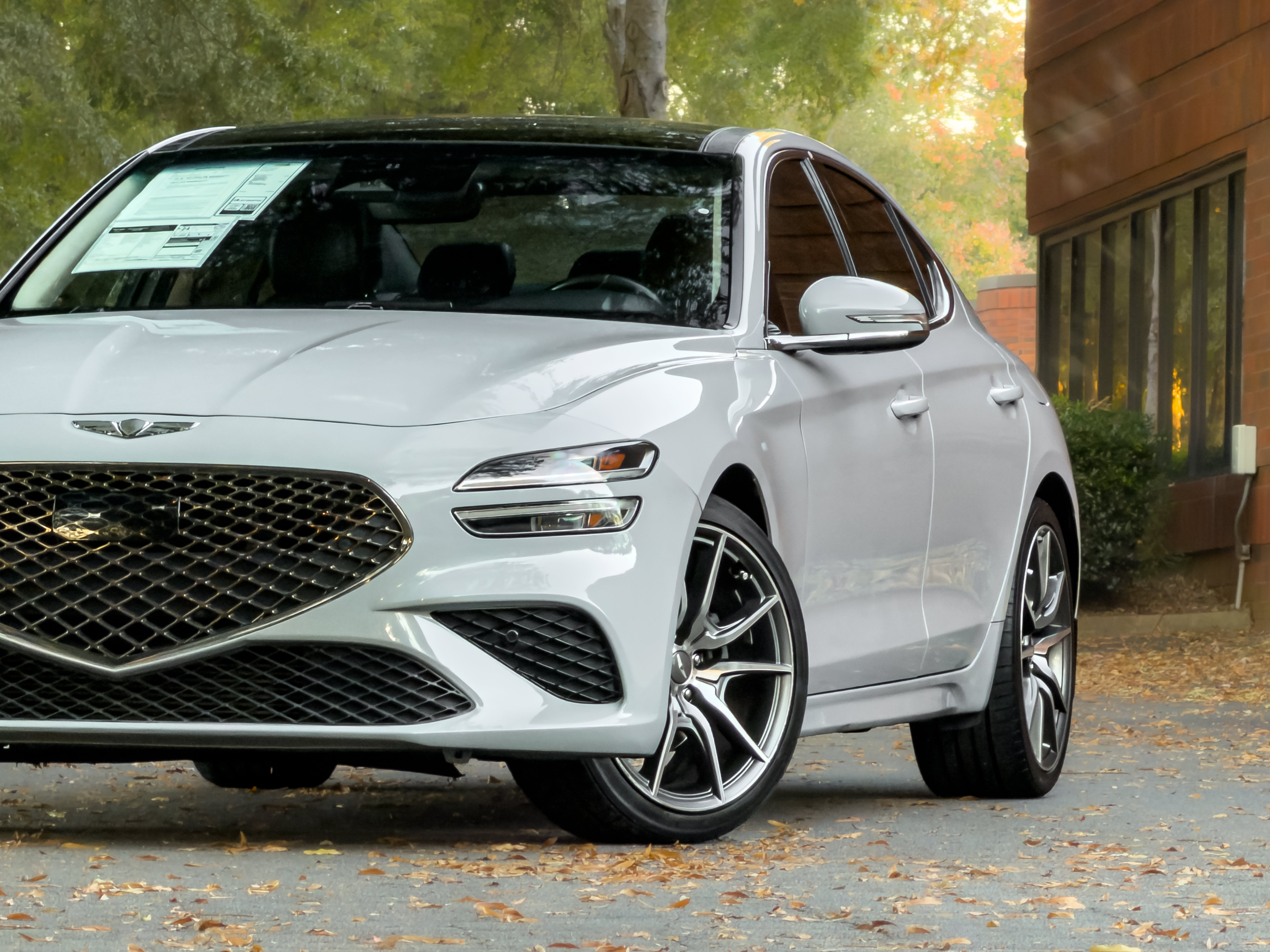 Used 2022 Genesis G70 2.0T w/ Prestige Package RWD image 28
