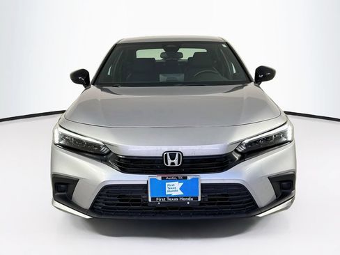 Used 2024 Honda Civic Sport image 2